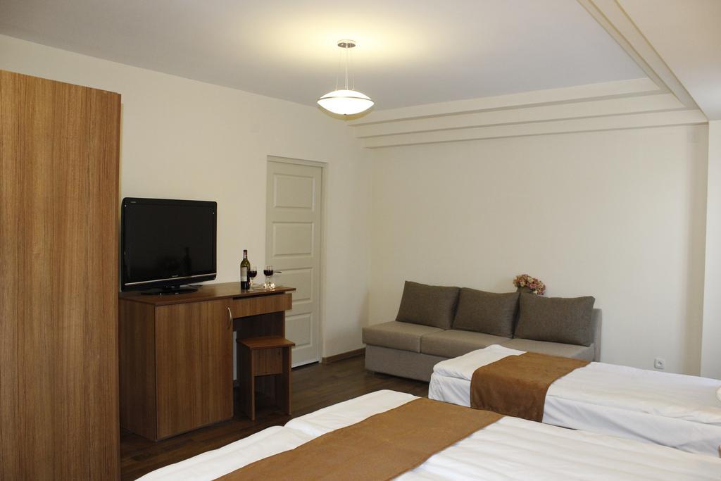 5Th Floor Guest House Yerevan Bilik gambar